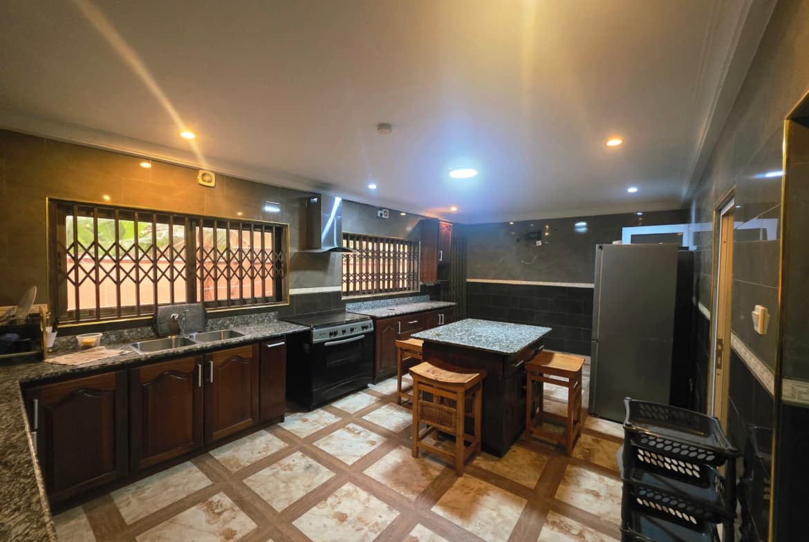 5 Bedroom House with a boys quarters and garage for sale at Spintex