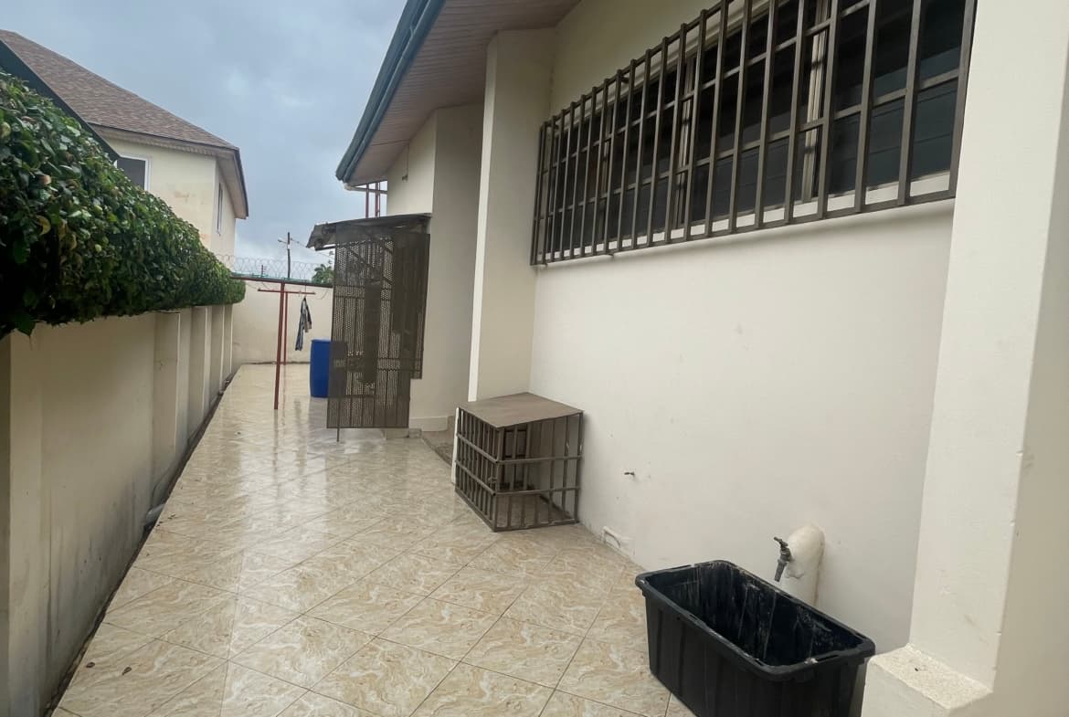 One bedroom apartment