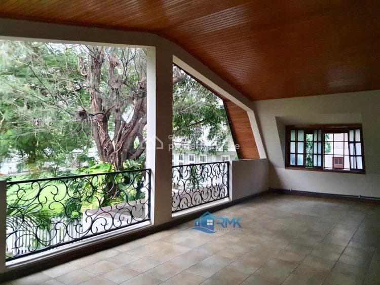 Charming 3 Bedroom Home - Image