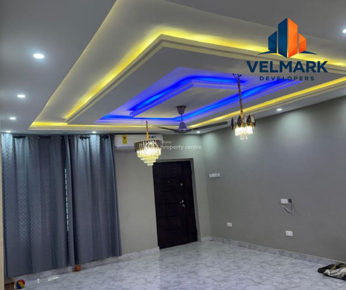 5 Bedroom House for sale